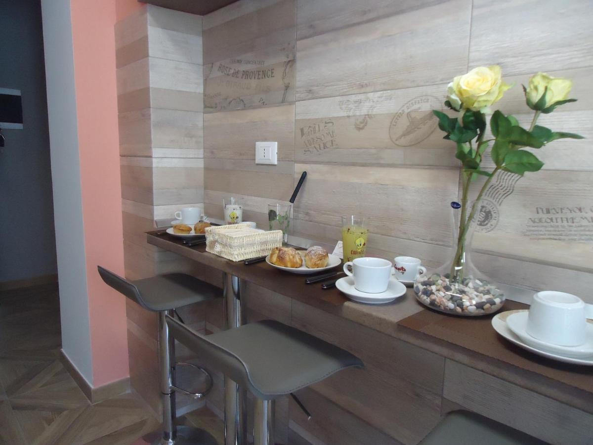 Lecce Mon Amour B&B Екстер'єр фото
